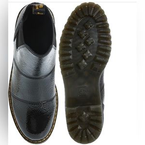 🎊SOLD 🎊Dr. Martens Rozalie Chelsea Boots